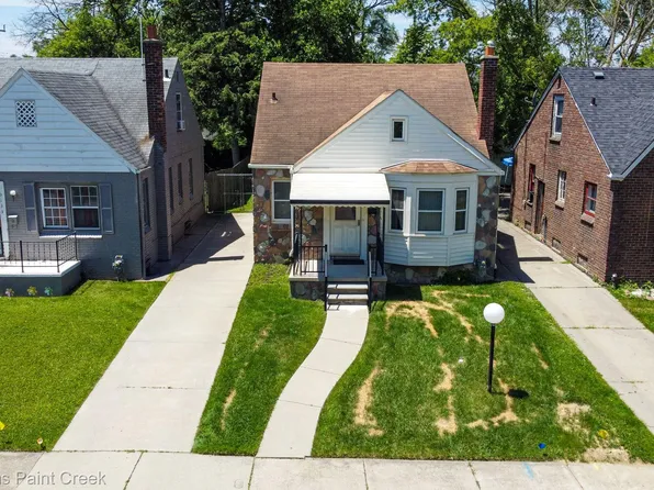 9141 Ward St, Detroit, MI 48228