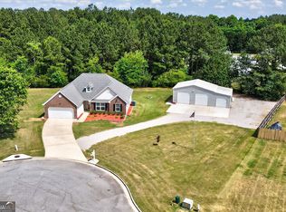 111 Queens Ln, Good Hope, GA 30641