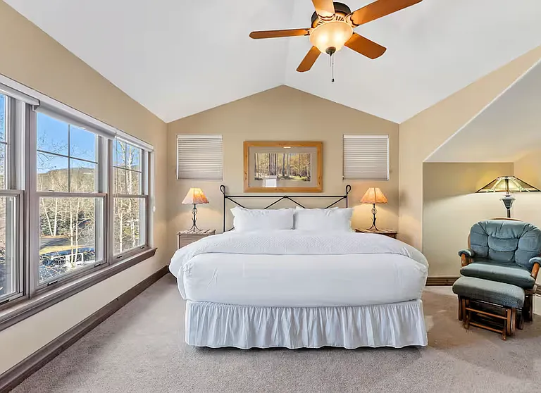 19 Oak Ln — Photo 15