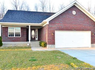 316 Redcrest Dr, Shepherdsville, KY 40165
