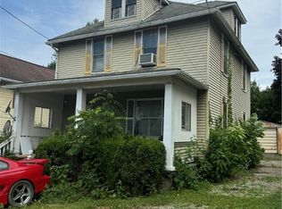 413 Lafferty St, Jeannette, PA 15644