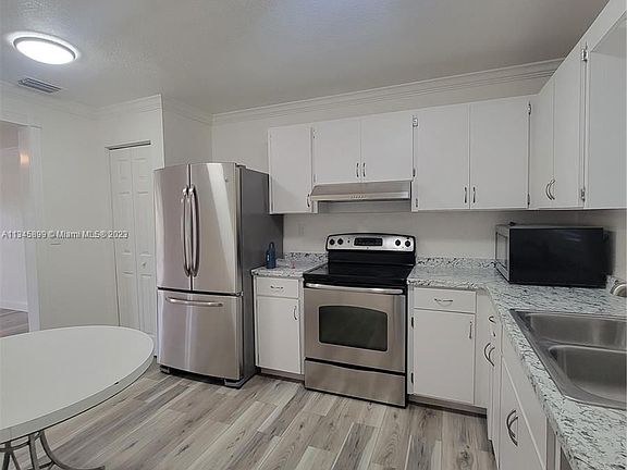 2nd image of 2211 NW 9th Ct