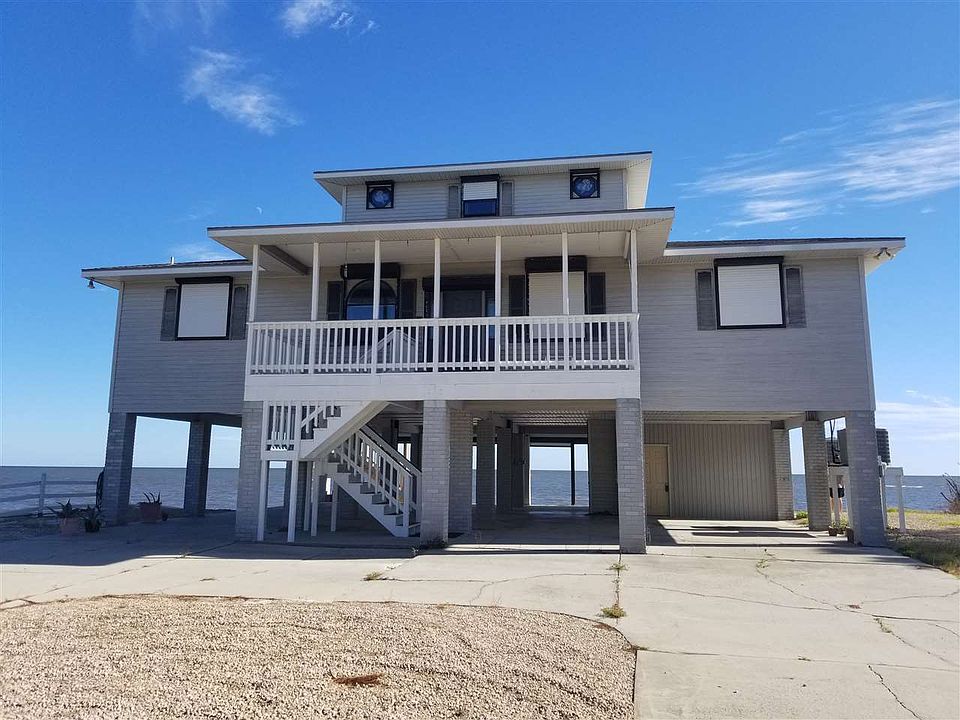 1st image of 1033 Gulf Shore Blvd