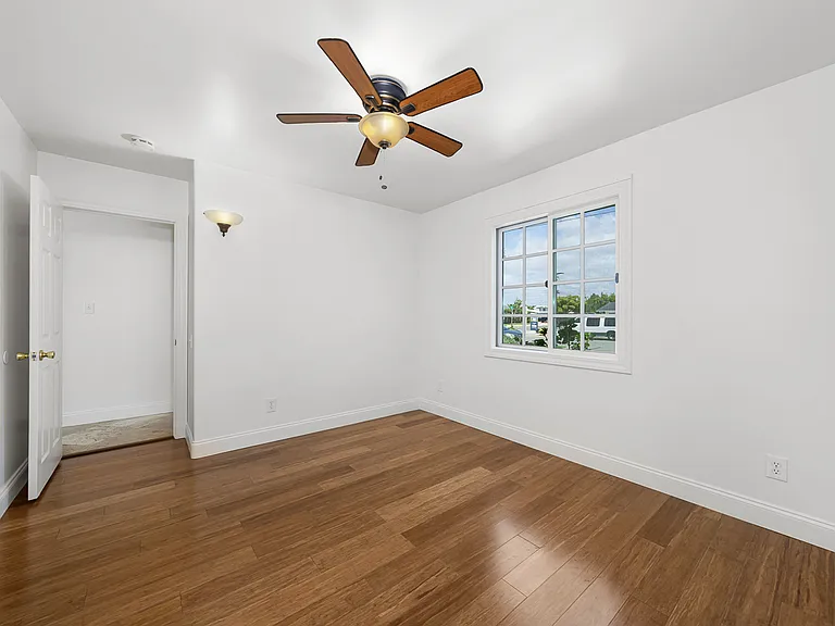 5830 Mott St — Photo 29