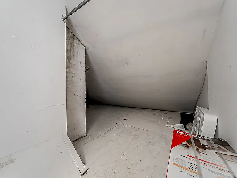 24111 Edgehill Dr — Photo 31
