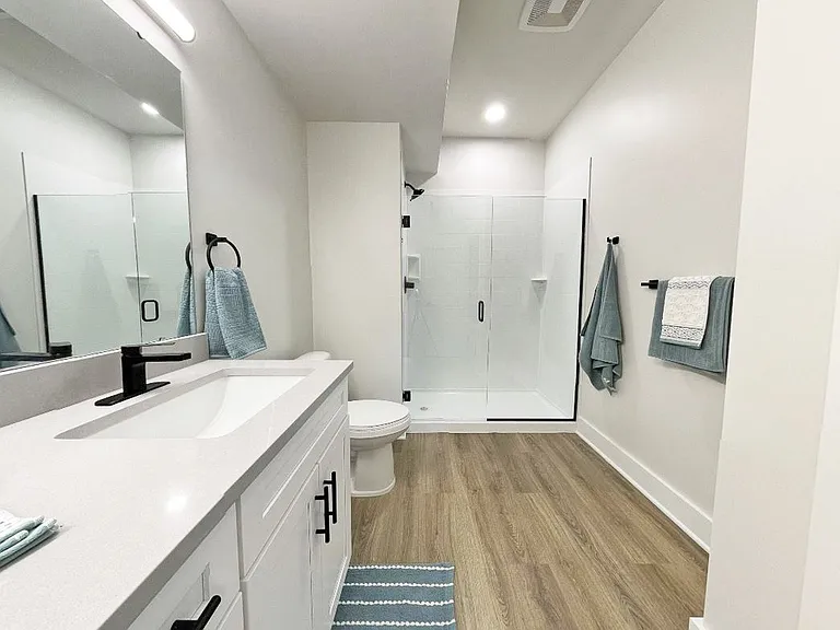 Pearl Street Townhomes — Photo 14