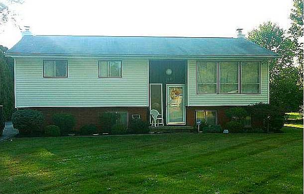 1st image of 1537 Sunnyside Dr