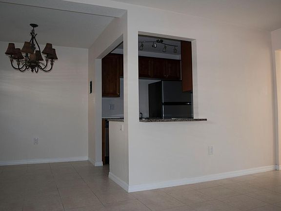 Dining Area/Kitchen