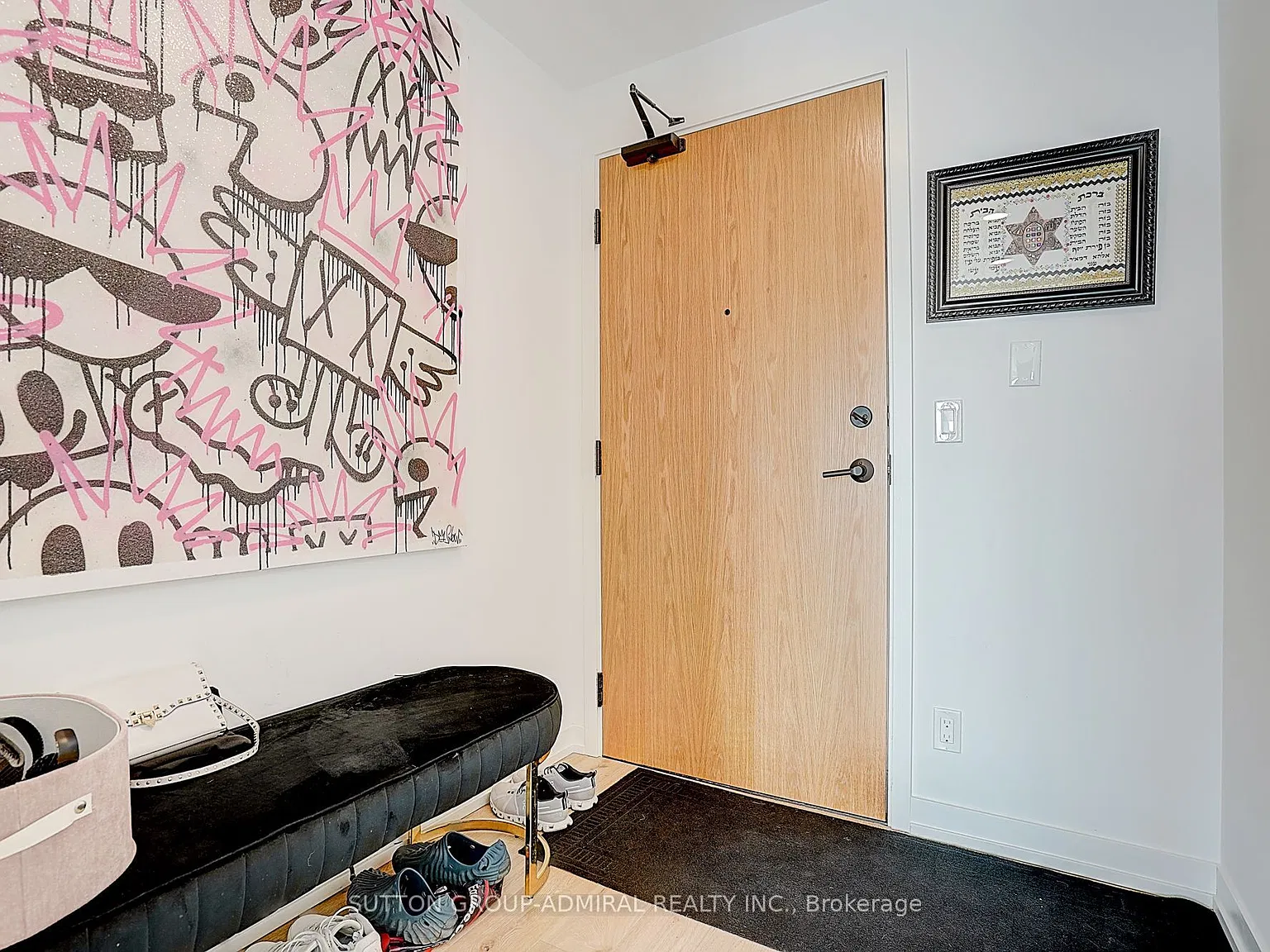 4 bed, $6,250 — Photo 3
