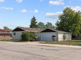 597 W Washington Ave, Hayden, CO 81639