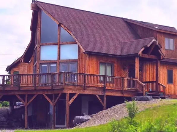 4000 Bishop Hill Rd, Marcellus, NY 13108