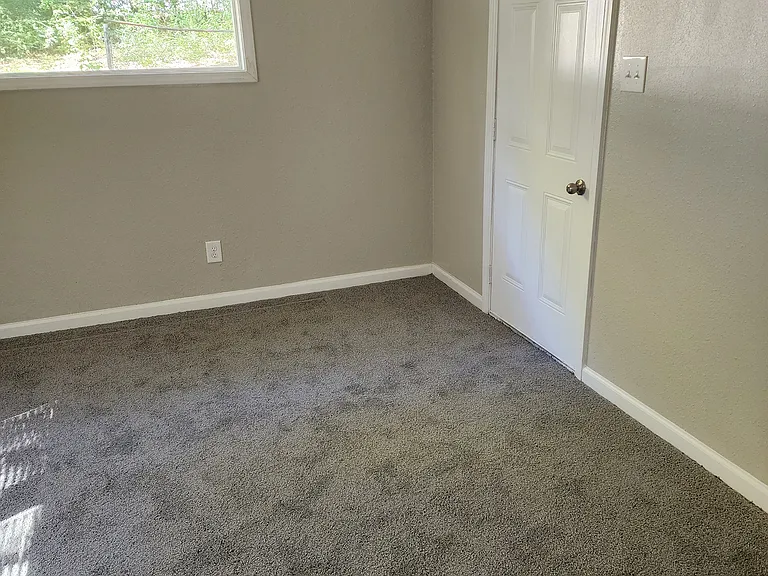 3175 Morningside St — Photo 19