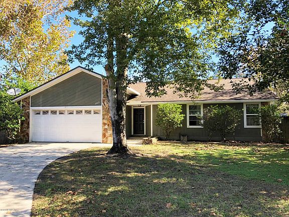 3rd image of 6413 Sierra Dr