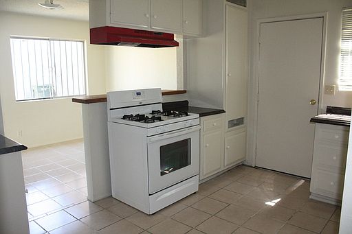 5th image of 1434 W 145th St APT B