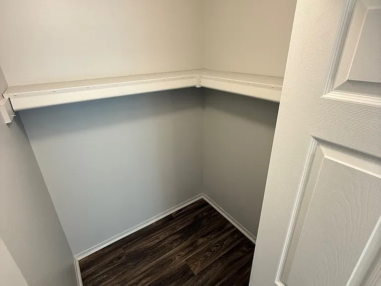 Dover Hills Apartments — Photo 44