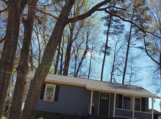 171 Medlin Dr, Pickens, SC 29671