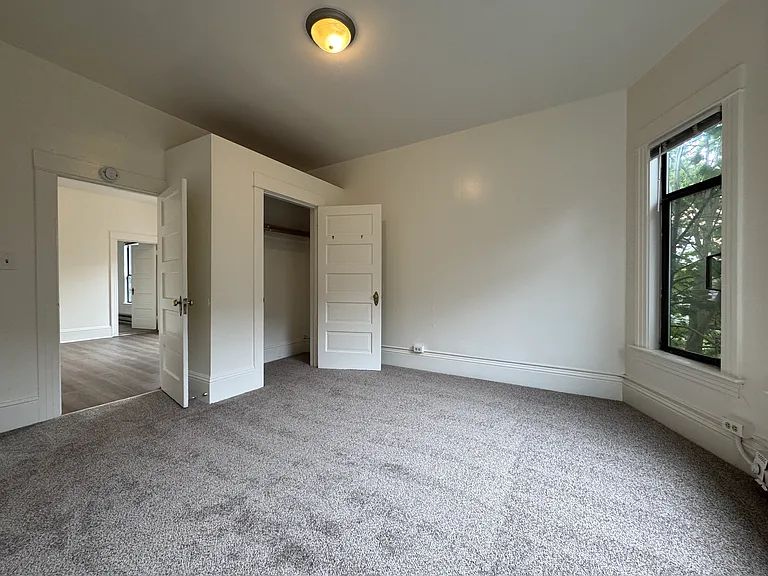 156 11th Ave #4 — Photo 1