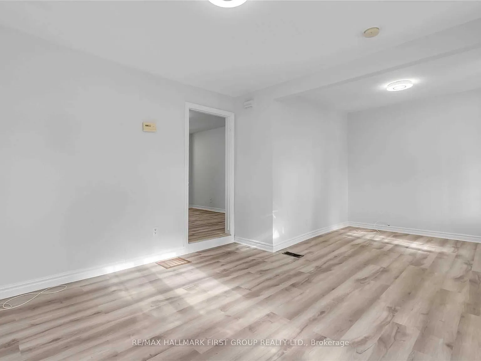 3 bed, $3,300 — Photo 3