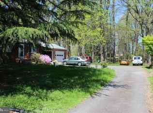 7808 Shreve Rd, Falls Church, VA 22043