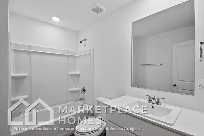 9721 NW 124th St — Photo 22
