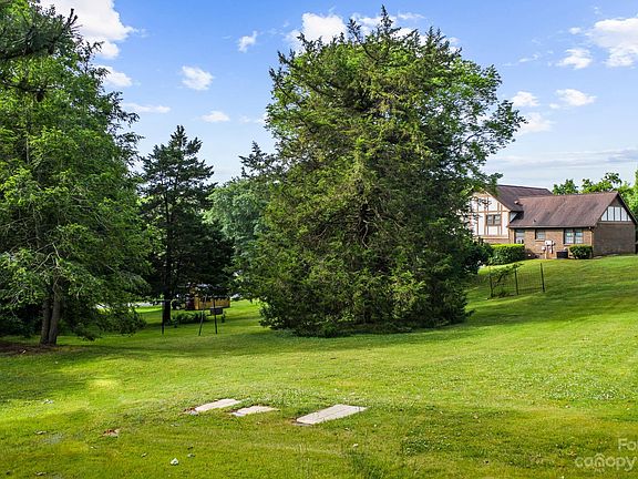 5th image of 6188 Mountainside Dr