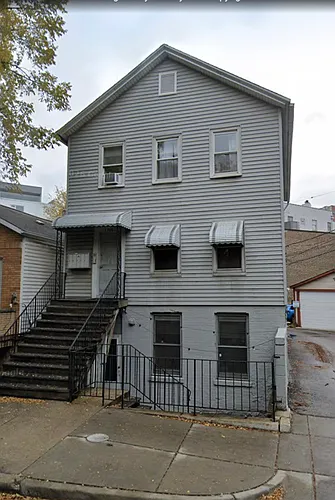 1500 W Thomas St #BF Photo 1