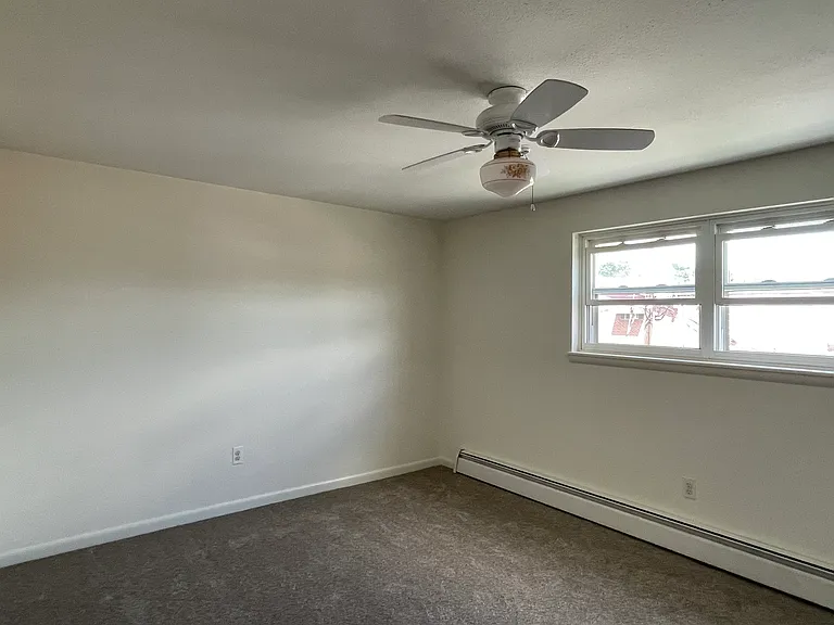 1810 Hancock Blvd — Photo 9