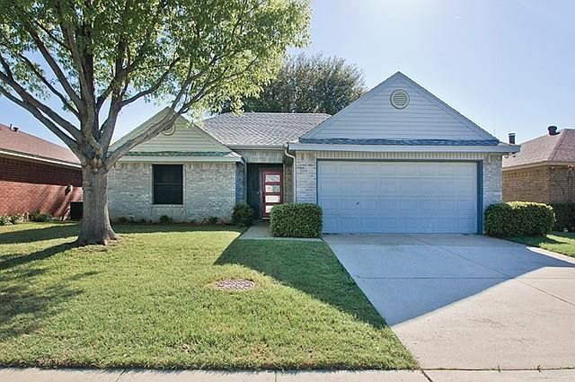 1st image of 1213 Princeton Pl