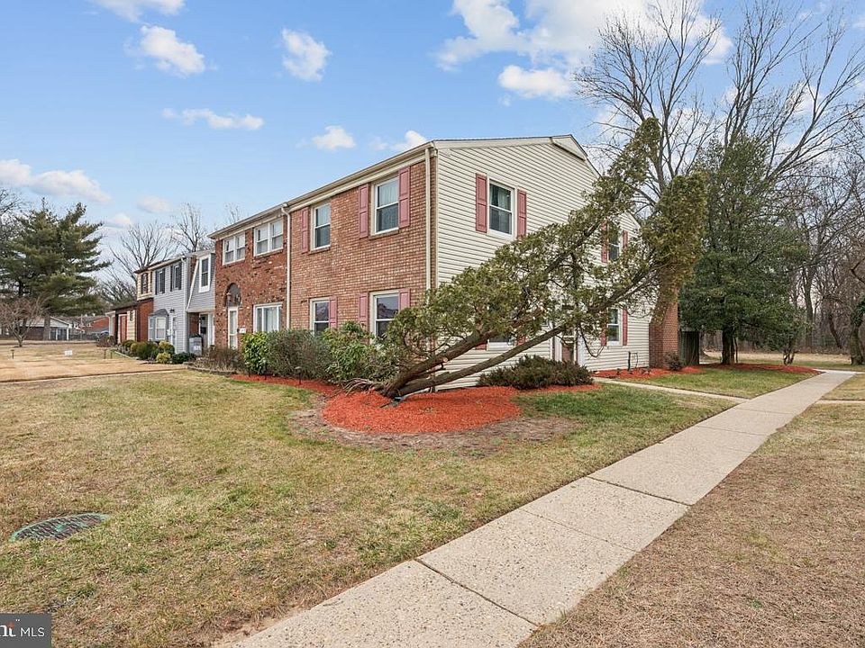 1st image of 176 Rockland Dr