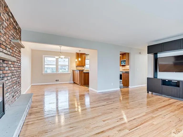 257 W Grant Ave — Photo 22