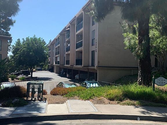 2nd image of 7838 Cowles Mountain Ct Unit C20