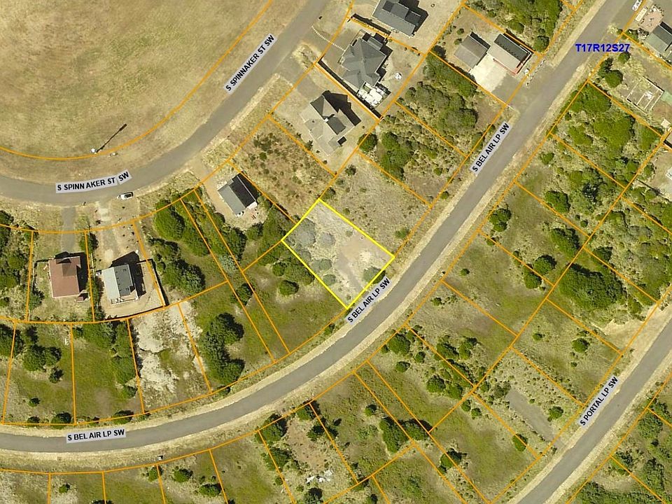 1st image of 428 S Bel Air Loop SW