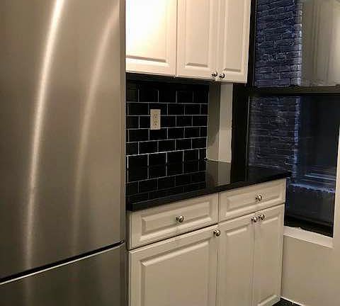 3rd image of 49 Grove St APT 4A