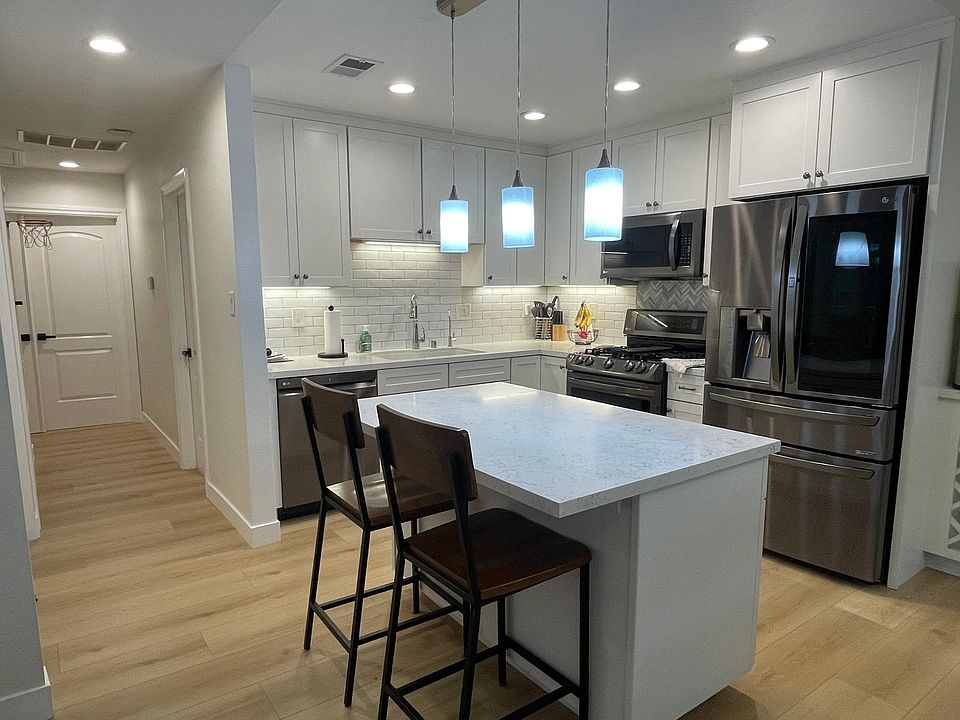 1st image of 25667 Leticia Dr