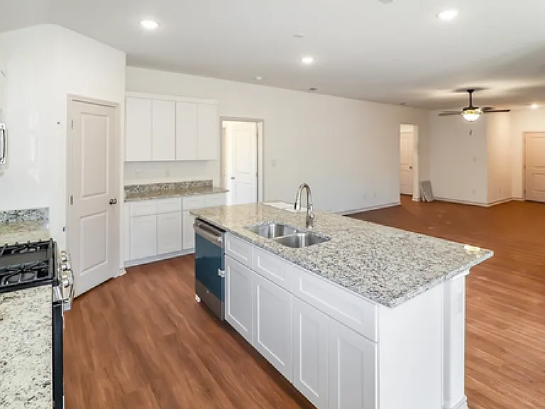 1305 Bajada St — Photo 3