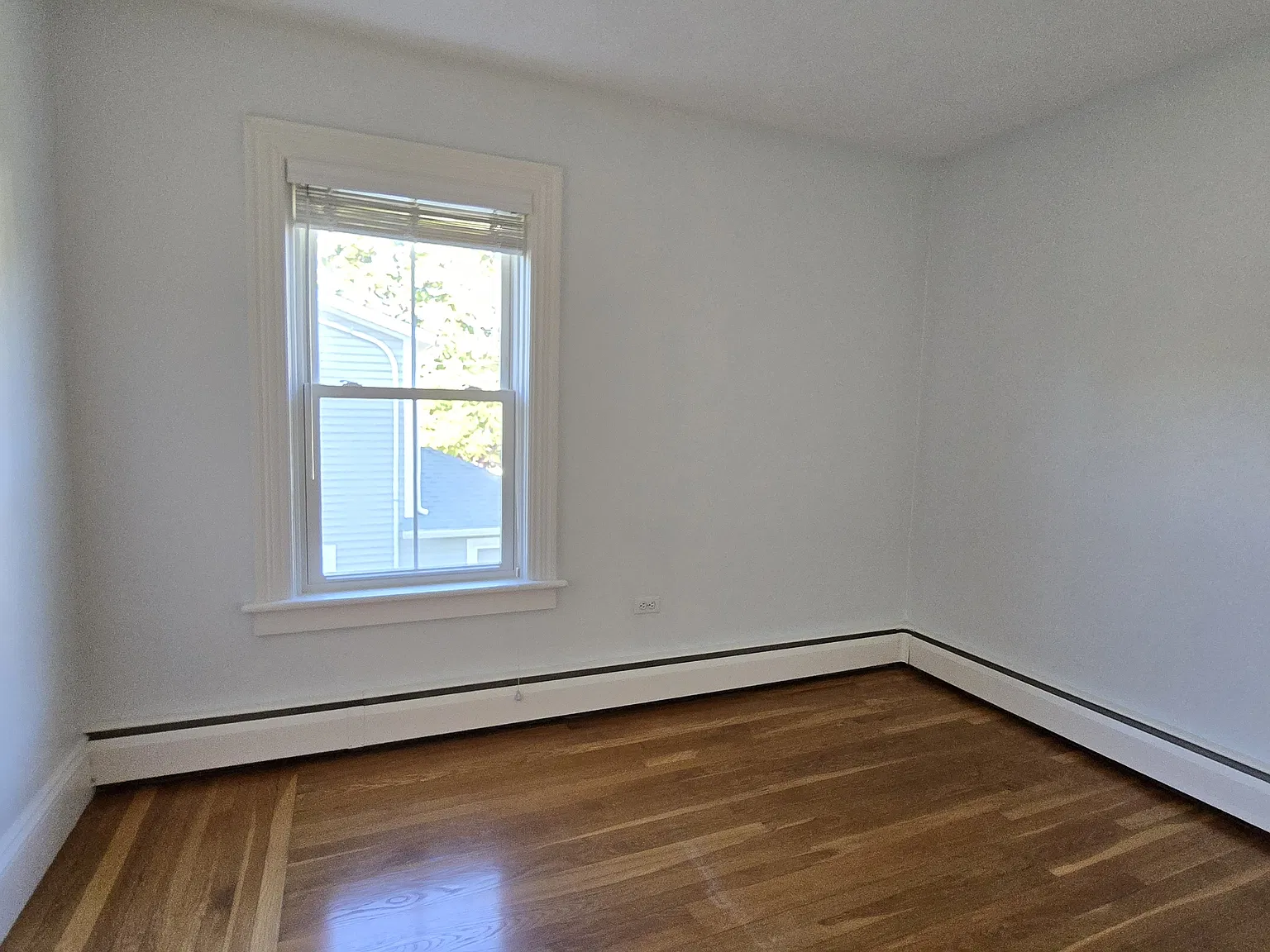 381 Ten Rod Road - 2 — Photo 4