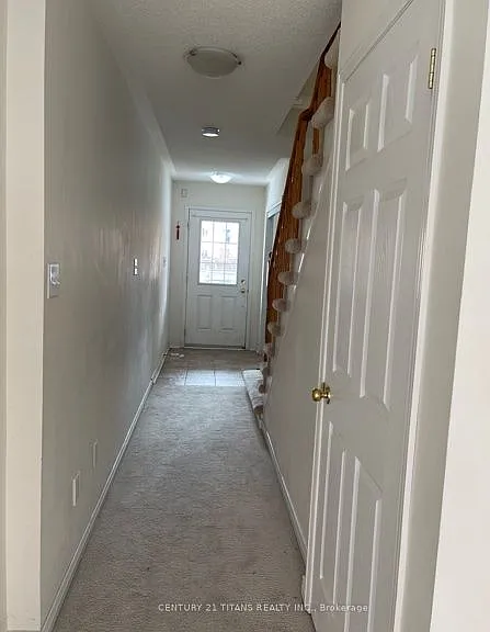 32 Etienne St — Photo 2
