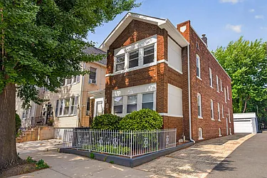 10 Wade Street