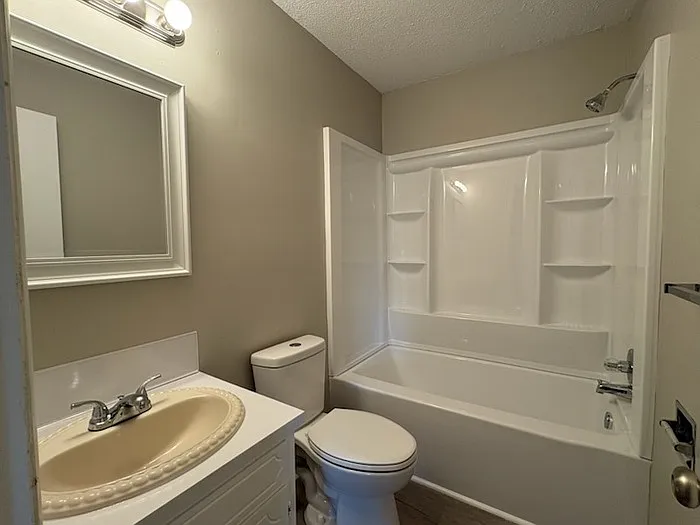 1111 Gaston St #10 — Photo 13