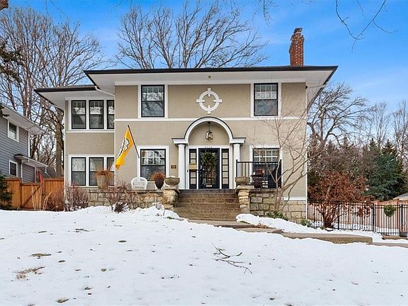 3rd image of 5528 Holmes St
