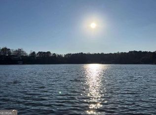 8486 Lake Dr, Snellville, GA 30039