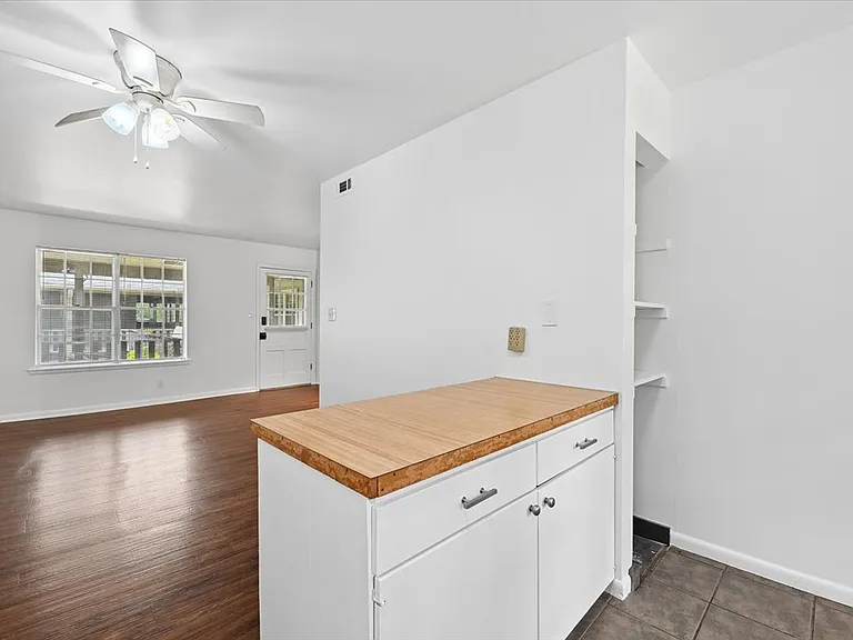 4517 S Peoria Ave #20 — Photo 12