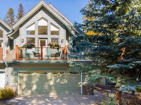 157B SW Rundle Cres, Canmore, AB T1W 2L6