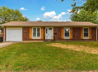 522 Robinhood Rd, Mexico, MO 65265