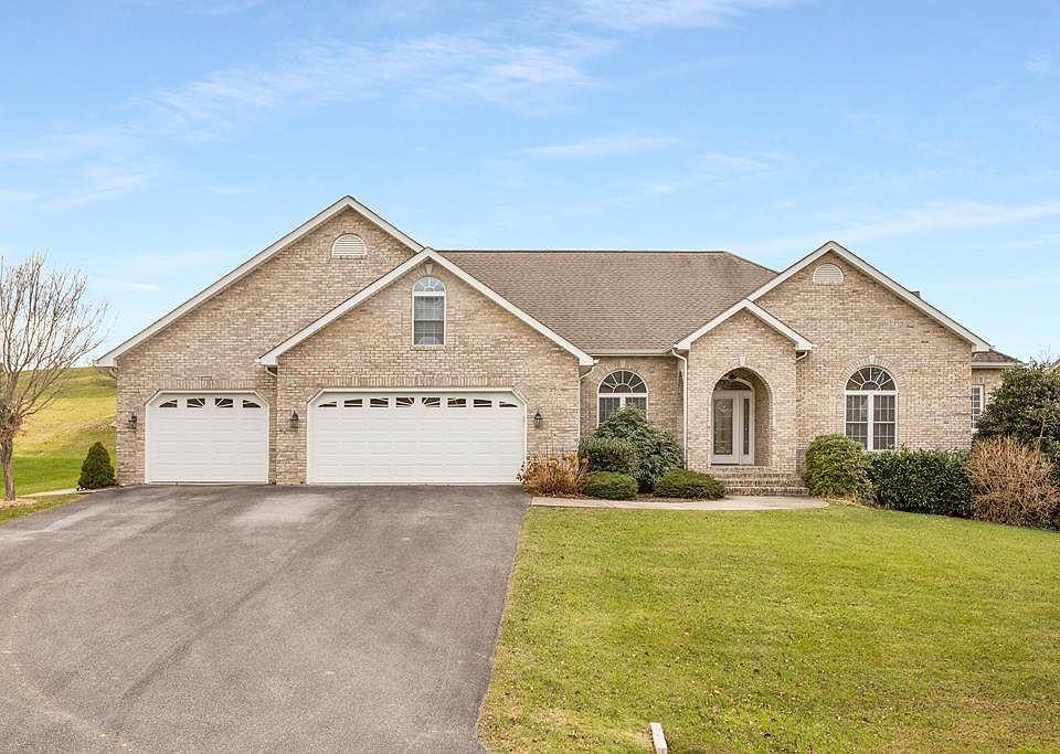 1st image of 23008 Lone Eagle Dr