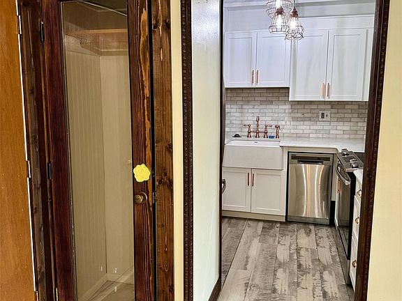 5th image of 427 6th Ave W APT A12