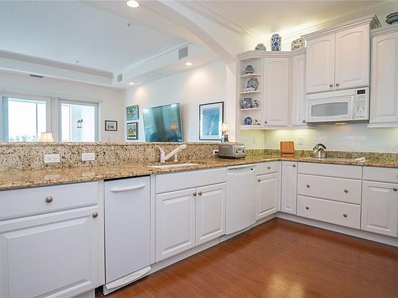 3rd image of 11200 Hacienda Del Mar Blvd Unit 403