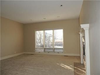 3rd image of 26001 W 69th Ter