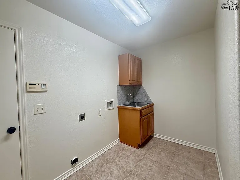5004 Pawnee Ptwy — Photo 11