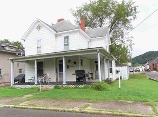 3 Glade Ave, Philippi, WV 26416